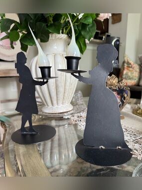 Silhouette Colonial Metal Set (2) Candle Holders